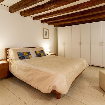 Art Dreams Apartment Dimora Casanova Венеція Екстер'єр фото